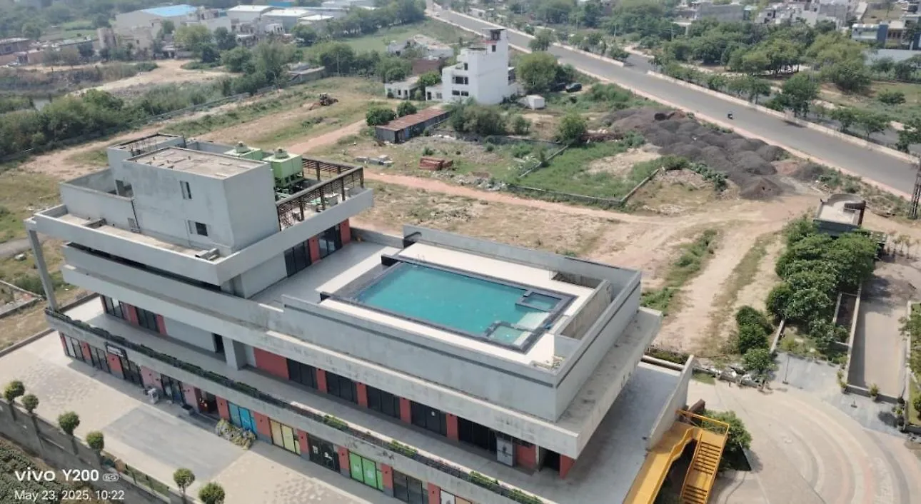 Dwarka Express Studios Gurgáon Indie
